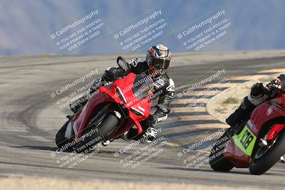 media/Nov-16-2025-Race Pace (Sun) [[8c5fa54630]]/Verified Riders/8-Turn 12 (120pm)/